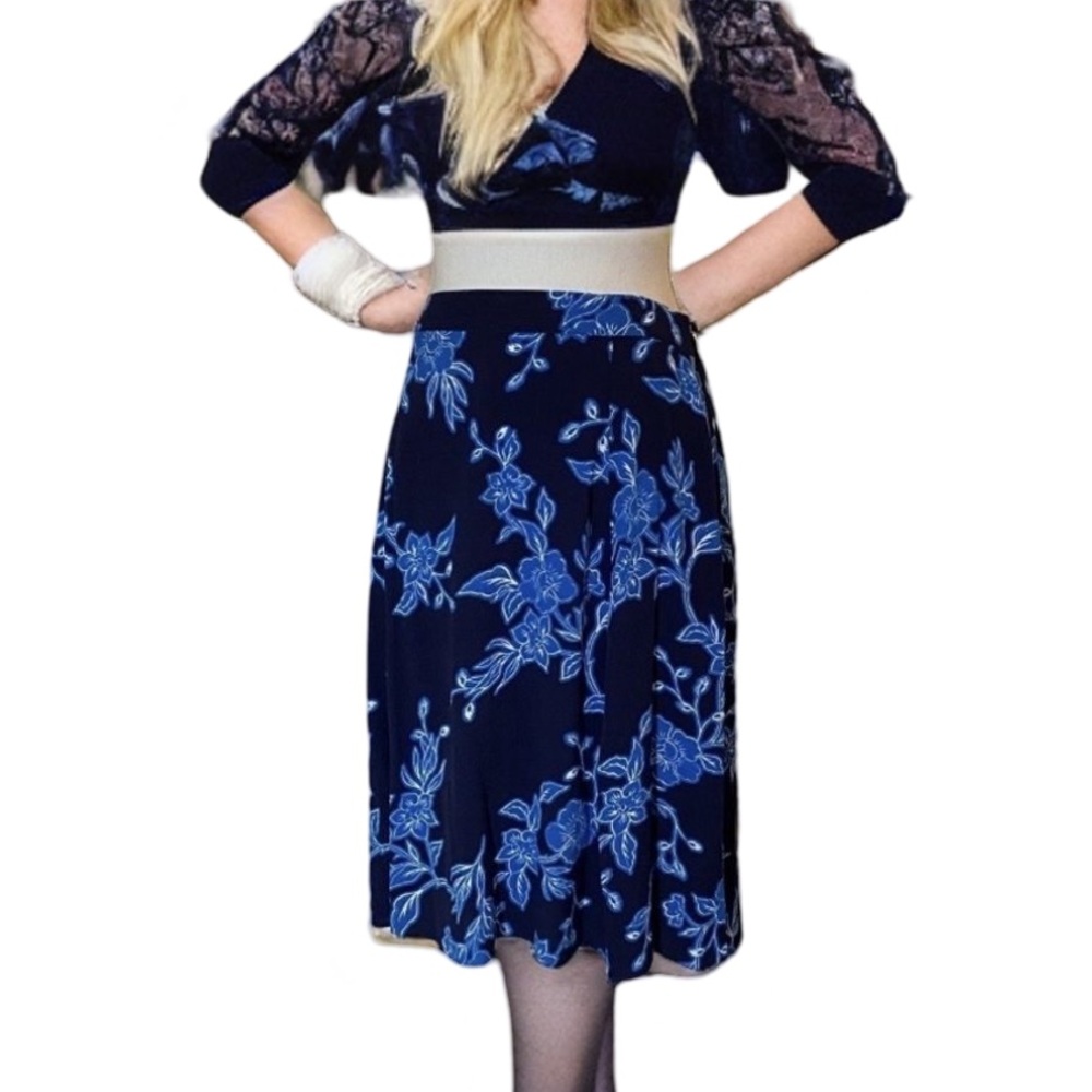 NWT Draper James A-line skirt. Size 8. Blue